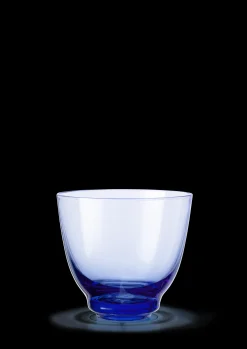 Holmegaard Flow Vandglas 35 cl mørk blå | Køb hos os