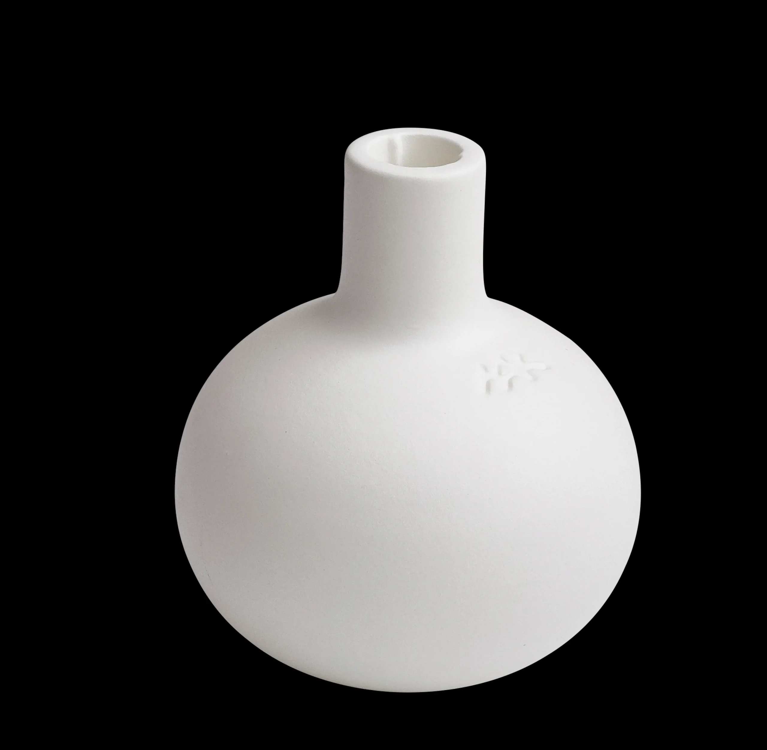 Kähler Lysestage H13.5 cm i hvid fra serien Globo | Køb her