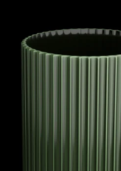 Lyngby Porcelæn Lyngby Vase H31 cm mørk grøn porcelæn