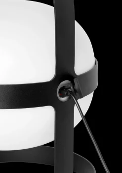 Rosendahl Solar H34 cm i sort fra serien Soft Spot | Køb her